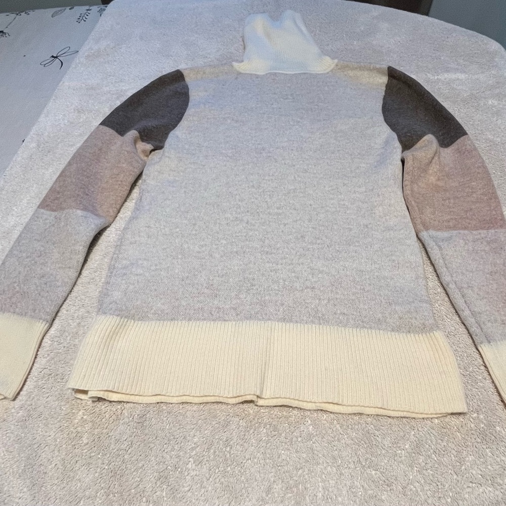 Sugarhigh Lovestoned Mariposa Turtleneck - Picture 5 of 13